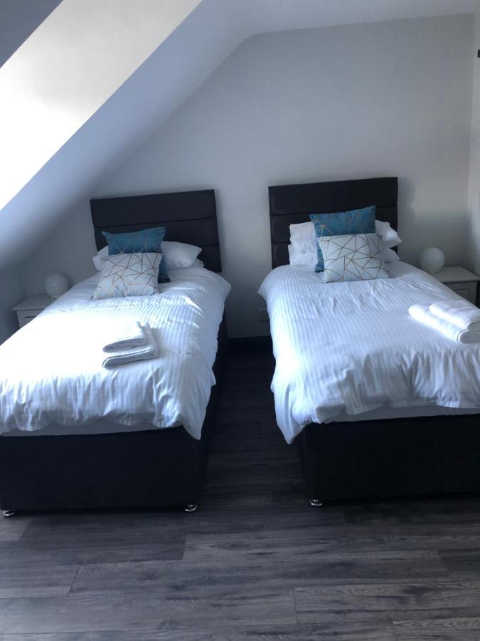 Reflections Luxury Modern Accommodation Saint Monance Экстерьер фото