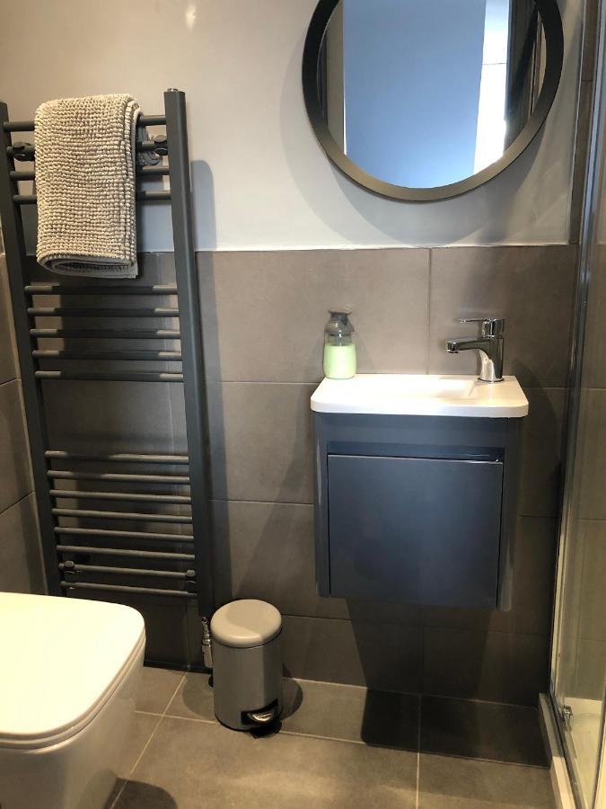 Reflections Luxury Modern Accommodation Saint Monance Экстерьер фото