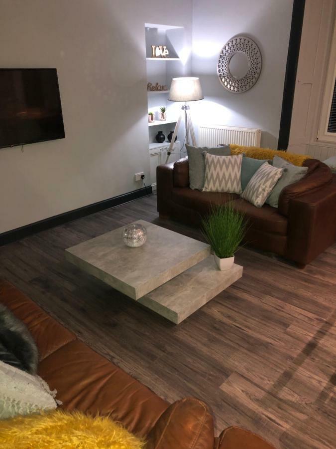 Reflections Luxury Modern Accommodation Saint Monance Экстерьер фото