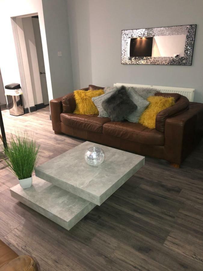 Reflections Luxury Modern Accommodation Saint Monance Экстерьер фото